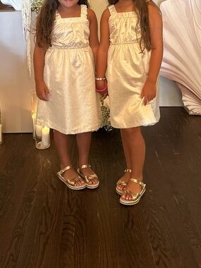 Tea Girls' Gold Sparkle Dress size 8
